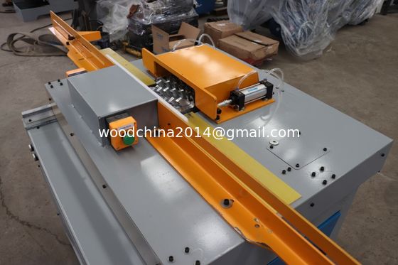 Máy cắt dây cáp gỗ Trung Quốc Máy làm pallet gỗ tự động