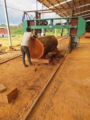 43 Inch Saw Wheel Sawmill Heavy Big Wood Band Saw Machine Máy máy lâm nghiệp