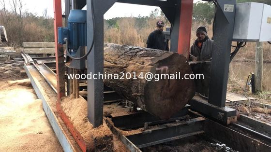 Cây đốm dây chuyền để cắt gỗ Cây đốm dây chuyền ngang di động
