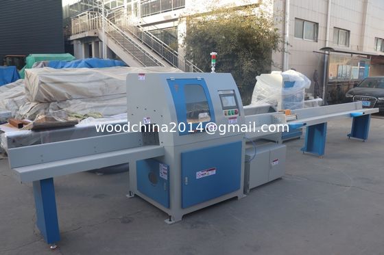 Máy cưa gỗ CNC tự động Cây cắt máy cưa bán, 450mm Saw Blade, 2-6m Bàn ăn