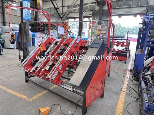 Máy đóng đinh pallet bằng khối Euro Style Pallet Nailer With 2 Nail Guns