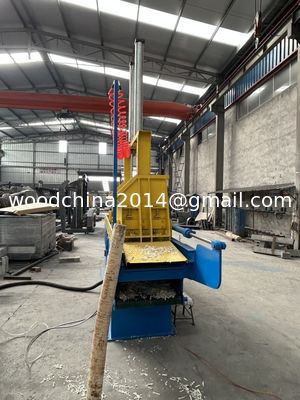 Máy cạo gỗ thủy lực công suất cao cho trang trại gia cầm lăn ngựa