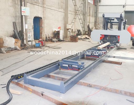 Máy cưa gỗ gỗ cắt gỗ gỗ cưa máy cưa máy cưa cầm tay máy cưa băng với động cơ xăng hoặc diesel