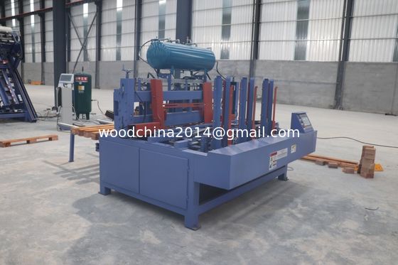 Máy chế tạo pallet khối gỗ Euro 4 hệ thống lắp ráp thắt lưng w / Stacker Pallet Nailer