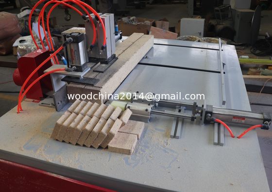 Máy cắt khối gỗ công nghiệp tự động dây chuyền sản xuất Máy cắt đinh gỗ