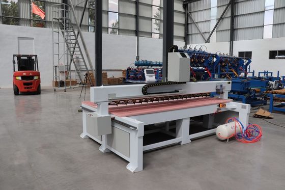 100pcs mỗi giờ Capacity Acoustic Panel Nailing Machine Máy cách nhiệt âm thanh Panel Making Machine