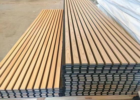 100pcs mỗi giờ Capacity Acoustic Panel Nailing Machine Máy cách nhiệt âm thanh Panel Making Machine