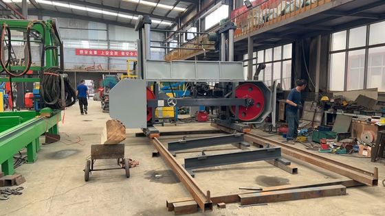 80HP động cơ diesel chạy Heavy Duty dải ngang máy cưa cho chế biến gỗ