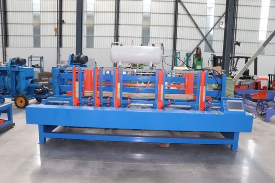 Máy đóng đinh tự động Euro Wood Pallet Máy lắp ráp chân pallet