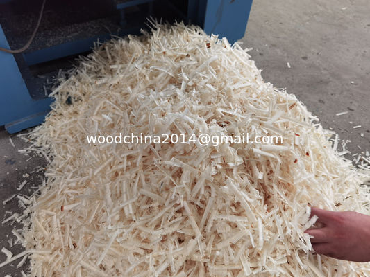 Chicken Poultry Bedding Pine Wood Shaving Machine 500 To 1500kg Per Hour
