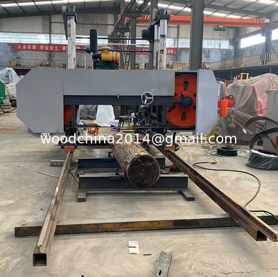 Máy cưa điện di động Máy cưa băng ngang với động cơ diesel để cắt gỗ lớn